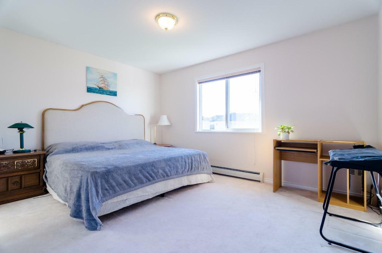 3 Private, Spacious, Bright Rooms In A Gorgeous House New Westminster Eksteriør bilde